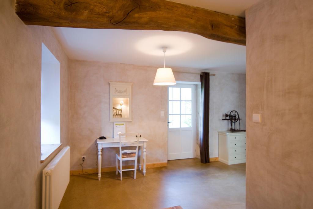 B&B La Cerisaie Francheleins Eksteriør billede
