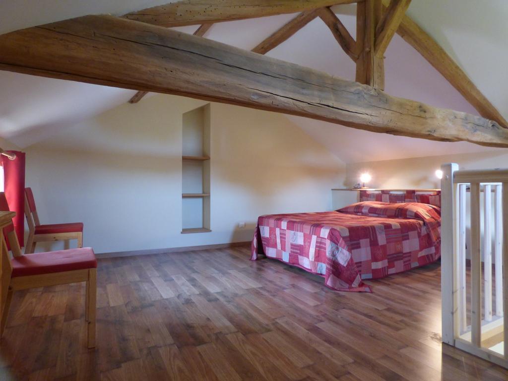 B&B La Cerisaie Francheleins Værelse billede