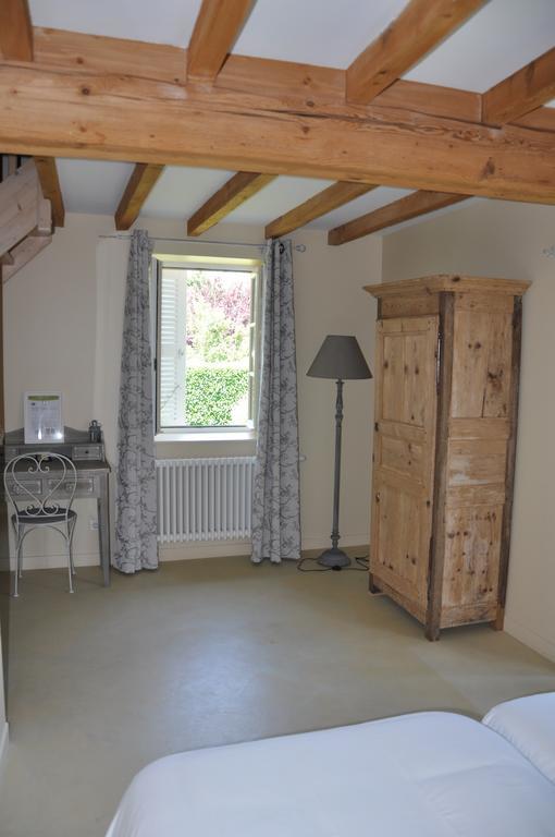 B&B La Cerisaie Francheleins Værelse billede