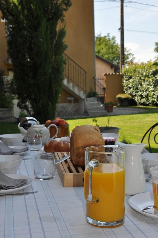B&B La Cerisaie Francheleins Eksteriør billede